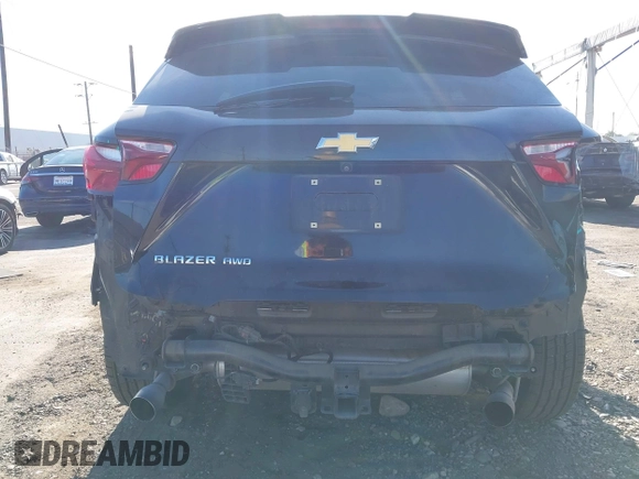 2020 Chevrolet Blazer LT with VIN 3GNKBJRS4LS545944, listed as a IAAI auction lot 42670500 with 75,844 mi miles and . Bid and sale history available at DreamBid. Image 6.