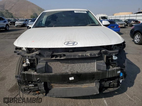 2024 Hyundai Kona Essential with VIN KM8HA3AB1RU098555, listed as a Copart auction lot 73239244 with 9,697 mi miles and Salvage Title. Bid and sale history available at DreamBid. Image 5.