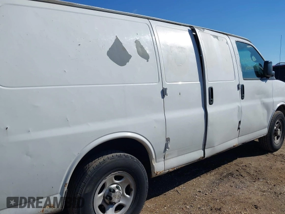 2007 Chevrolet Express Cargo with VIN 1GCFG15X371137620, listed as a IAAI auction lot 41638820 with 304,011 mi miles and . Bid and sale history available at DreamBid. Image 13.