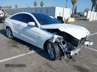 2012 Mercedes-Benz E 350 with VIN WDDKJ5KBXCF139917, listed as a IAAI auction lot 41455929 with 76,567 mi miles and . Bid and sale history available at DreamBid. Image 1.