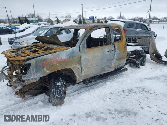 2005 Toyota Tacoma with VIN 5TEUU42N25Z026726, listed as a IAAI auction lot 41591964 with 208,500 mi miles and . Bid and sale history available at DreamBid. Image 6.