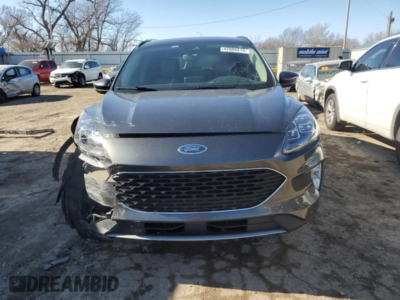 2020 Ford Escape Titanium with VIN 1FMCU9J92LUB45598, listed as a Copart auction lot 42088215 with 65,578 mi miles and Salvage title. Bid and sale history available at DreamBid. Image 5.