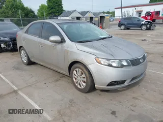 2013 Kia Forte LX with VIN KNAFT4A25D5737029, listed as a IAAI auction lot 42188354 with 130,122 mi miles. Bid and sale history available at carsss.com. Image 1.
