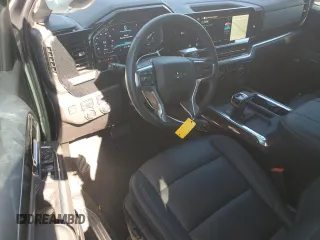 2025 Chevrolet Silverado 1500 with VIN 2GCUKEED7S1137500, listed as a Copart auction lot 45814665 with 3,489 mi miles and Salvage Title. Bid and sale history available at DreamBid. Image 8.