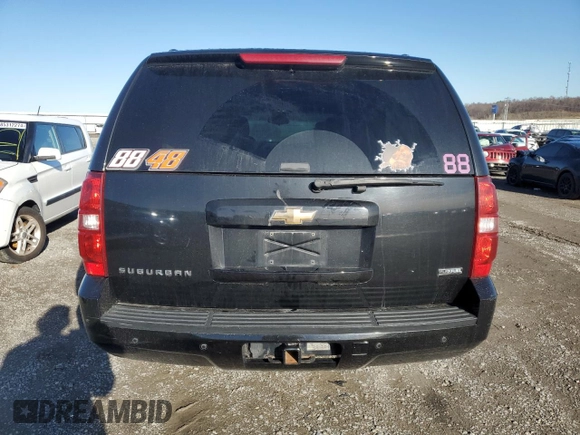 2009 Chevrolet Suburban 2LT z VIN 1GNFC26069R297182, wystawiony jako Copart lot #84915294 z przebiegiem 221 946 mil mil oraz Szkoda całkowita • Salvage title. Historia ofert i sprzedaży dostępna na DreamBid. Obrazek 6.