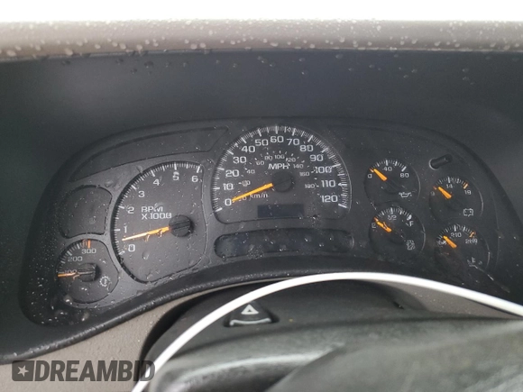 2005 GMC Sierra 1500HD SLE z VIN 1GTGC13U55F818709, wystawiony jako Copart lot #81494564 z przebiegiem Nie podano mil oraz Nie do naprawy. Historia ofert i sprzedaży dostępna na DreamBid. Obrazek 9.