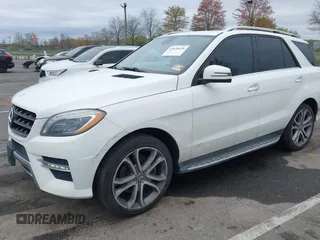 2014 Mercedes-Benz M 350 with VIN 4JGDA5JB2EA282733, listed as a IAAI auction lot 42070426 with 148,513 mi miles and . Bid and sale history available at DreamBid. Image 20.
