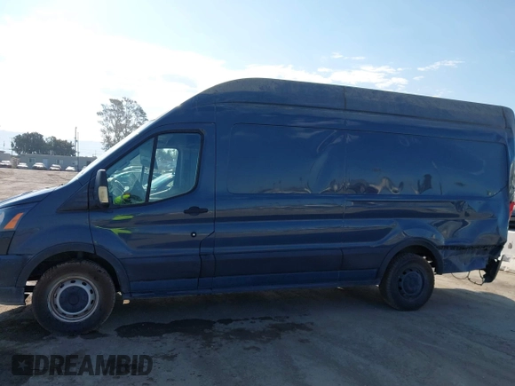 2019 Ford Transit with VIN 1FTYR3XM4KKB78505, listed as a IAAI auction lot 42641111 with 53,272 mi miles and . Bid and sale history available at DreamBid. Image 14.