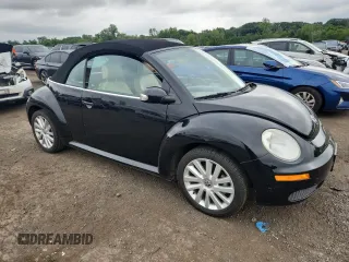2008 Volkswagen Beetle SE with VIN 3VWRF31Y98M414685, listed as a Copart auction lot 64333685 with 30,116 mi miles and Salvage title. Bid and sale history available at DreamBid. Image 4.