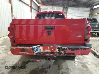 2005 Dodge Dakota SLT with VIN 1D7HW42N25S102256, listed as a Copart auction lot 84477674 with 160,804 mi miles and Salvage title. Bid and sale history available at DreamBid. Image 6.