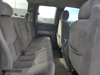 2007 GMC Sierra 2500HD Classic SLE1 with VIN 1GTHK29D37E106700, listed as a Copart auction lot 51186525 with 392,749 mi miles and Salvage Title. Bid and sale history available at carsss.com. Image 11.