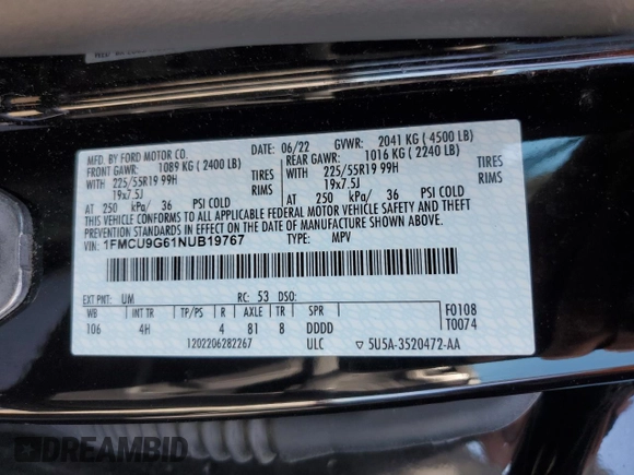 2022 Ford Escape SE with VIN 1FMCU9G61NUB19767, listed as a Copart auction lot 49910955 with 61,876 mi miles and Salvage Title. Bid and sale history available at carsss.com. Image 13.