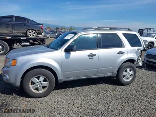 2010 Ford Escape XLT with VIN 1FMCU9D70AKD46774, listed as a IAAI auction lot 41857882 with 93,409 mi miles. Bid and sale history available at carsss.com. Image 14.