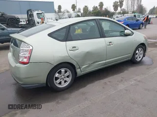 2006 Toyota Prius with VIN JTDKB20U763158151, listed as a IAAI auction lot 41637561 with 223,156 mi miles. Bid and sale history available at carsss.com. Image 4.