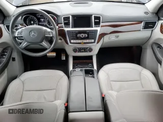 2015 Mercedes-Benz M 400 with VIN 4JGDA5GB3FA514815, listed as a Copart auction lot 43934035 with 90,250 mi miles and Salvage Title. Bid and sale history available at DreamBid. Image 8.