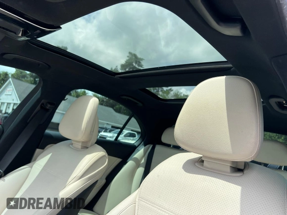 2022 Mercedes-Benz C 300 with VIN W1KAF4GB7NR052039, listed as a Copart auction lot 65096135 with 65,159 mi miles and Clean title. Bid and sale history available at DreamBid. Image 9.