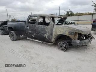 2008 Chevrolet Silverado 3500HD DRW LTZ with VIN 1GCJK33658F117582, listed as a Copart auction lot 78174364 with 0 mi miles and Non Repairable. Bid and sale history available at carsss.com. Image 4.