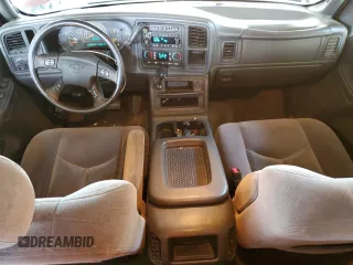 2005 Chevrolet Silverado 1500 LT z VIN 1GCEC19T35Z173241, wystawiony jako Copart lot #54778525 z przebiegiem 93 832 mil mil oraz Szkoda całkowita • Salvage title. Historia ofert i sprzedaży dostępna na DreamBid. Obrazek 8.