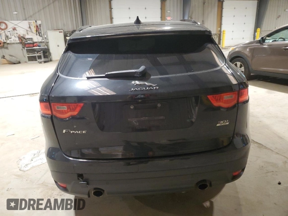 2019 Jaguar F-Pace 30t R-Sport with VIN SADCL2GX8KA605890, listed as a Copart auction lot 51619804 with 39,205 mi miles and Salvage title. Bid and sale history available at DreamBid. Image 6.