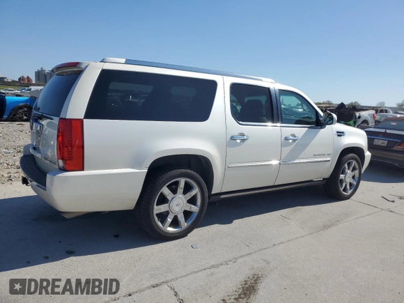 2011 Cadillac Escalade ESV Premium z VIN 1GYS3JEF2BR333246, wystawiony jako Copart lot #47197395 z przebiegiem 177 400 mil mil oraz Czysty tytuł • Clean title. Historia ofert i sprzedaży dostępna na DreamBid. Obrazek 3.