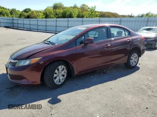 2012 Honda Civic LX z VIN 2HGFB2F56CH589253, wystawiony jako Copart lot #57870155 z przebiegiem 141 710 mil mil oraz Czysty tytuł • Clean title. Historia ofert i sprzedaży dostępna na DreamBid. Obrazek 1.