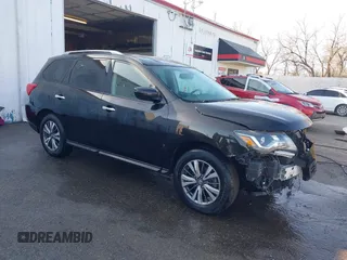 2019 Nissan Pathfinder Platinum with VIN 5N1DR2MM6KC599399, listed as a IAAI auction lot 41829272 with 48,322 mi miles and . Bid and sale history available at DreamBid. Image 1.