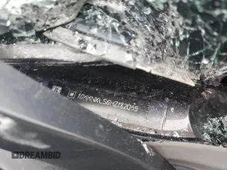 2017 GMC Acadia Denali z VIN 1GKKNXLS6HZ182055, wystawiony jako Copart lot #56178175 z przebiegiem Nie podano mil oraz Szkoda całkowita • Salvage title. Historia ofert i sprzedaży dostępna na DreamBid. Obrazek 14.