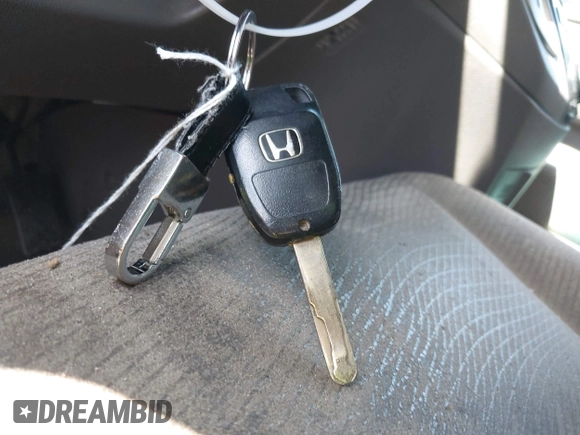 2012 Honda Odyssey EX-L with VIN 5FNRL5H68CB006686, listed as a IAAI auction lot 42039035 with 338,331 mi miles and . Bid and sale history available at carsss.com. Image 11.