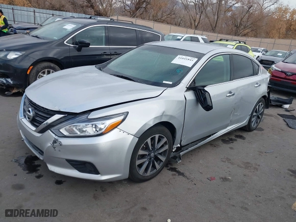 2017 Nissan Altima 2.5 SV with VIN 1N4AL3AP3HC274947, listed as a IAAI auction lot 41041845 with 138,995 mi miles. Bid and sale history available at carsss.com. Image 16.