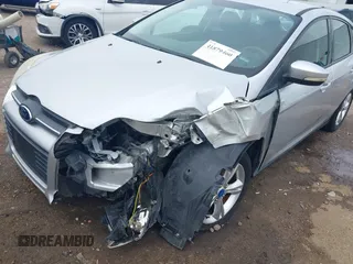 2013 Ford Focus SE with VIN 1FADP3K20DL279912, listed as a IAAI auction lot 41879460 with 189,782 mi miles. Bid and sale history available at carsss.com. Image 6.