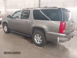 2007 GMC Yukon XL SLT with VIN 1GKFK16387R195478, listed as a IAAI auction lot 42196789 with 258,350 mi miles. Bid and sale history available at carsss.com. Image 3.