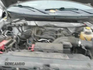 2014 Ford F-150 XL z VIN 1FTNF1CF4EKE01220, wystawiony jako IAAI lot #43573936 z przebiegiem 111 675 mil mil oraz . Historia ofert i sprzedaży dostępna na DreamBid. Obrazek 19.