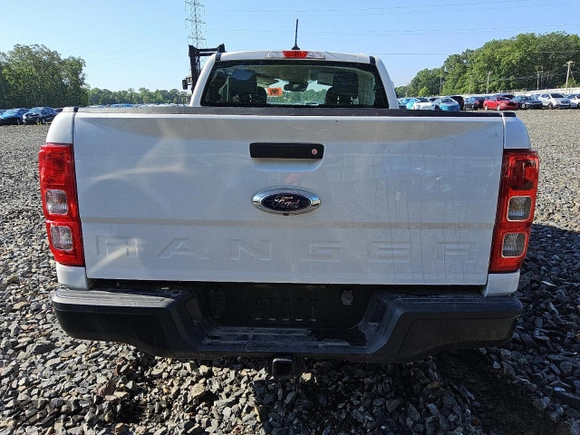 2020 Ford Ranger XL z VIN 1FTER1EH8LLA95345, wystawiony jako Copart lot #58945475 z przebiegiem 47 936 mil mil oraz Szkoda całkowita • Salvage title. Historia ofert i sprzedaży dostępna na DreamBid. Obrazek 6.