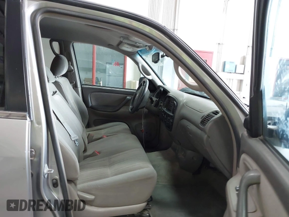 2005 Toyota Tundra SR5 with VIN 5TBDT44155S480004, listed as a IAAI auction lot 42137500 with 209,856 mi miles and . Bid and sale history available at DreamBid. Image 5.