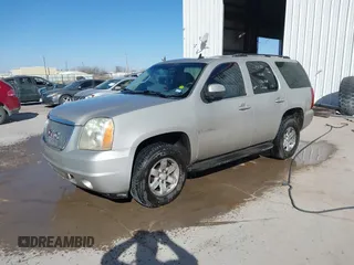 2007 GMC Yukon SLT with VIN 1GKFK13017R172120, listed as a IAAI auction lot 41740463 with 1 mi miles. Bid and sale history available at carsss.com. Image 2.