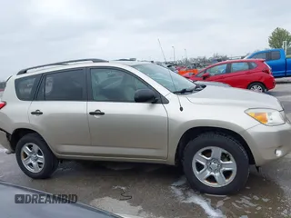 2008 Toyota RAV4 with VIN JTMZD33V486063860, listed as a IAAI auction lot 41985051 with 133,451 mi miles. Bid and sale history available at carsss.com. Image 13.