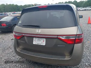 2011 Honda Odyssey Touring с VIN 5FNRL5H98BB095796, выставлен на аукционе IAAI как лот 42094695 с пробегом 158 410 миль миль и . История ставок и продаж доступна на DreamBid. Изображение 17.