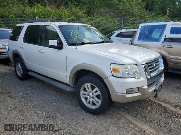 2010 Ford Explorer Eddie Bauer z VIN 1FMEU6EE5AUA22888, wystawiony jako Copart lot #57605205 z przebiegiem 148 063 mil mil oraz Czysty tytuł • Clean title. Historia ofert i sprzedaży dostępna na DreamBid. Obrazek 4.