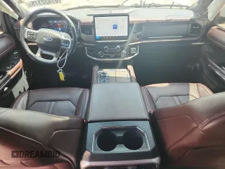 2022 Ford Expedition Limited with VIN 1FMJU2AT7NEA29286, listed as a Copart auction lot 61432375 with 73,355 mi miles and Salvage title. Bid and sale history available at DreamBid. Image 8.