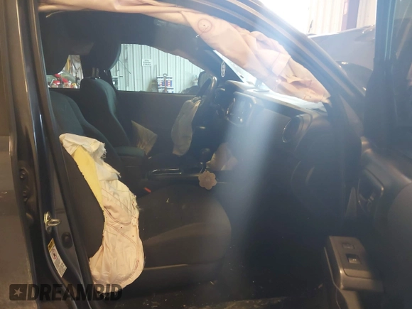 2016 Toyota Tacoma SR5 with VIN 5TFDZ5BN8GX012377, listed as a IAAI auction lot 41688620 with 138,531 mi miles and . Bid and sale history available at DreamBid. Image 5.