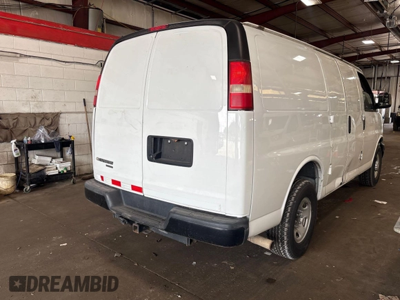 2015 Chevrolet Express Cargo with VIN 1GCWGFCF1F1160108, listed as a IAAI auction lot 42727390 with 123,035 mi miles and . Bid and sale history available at DreamBid. Image 27.