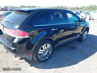 2009 Lincoln MKX with VIN 2LMDU68C29BJ05870, listed as a IAAI auction lot 41732538 with 94,227 mi miles. Bid and sale history available at carsss.com. Image 4.