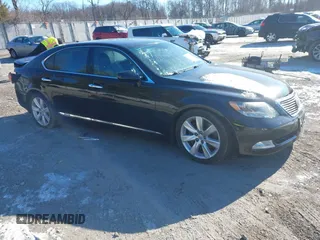 2008 Lexus LS 600h L with VIN JTHDU46F685005113, listed as a IAAI auction lot 41292558 with 176,635 mi miles and . Bid and sale history available at DreamBid. Image 1.