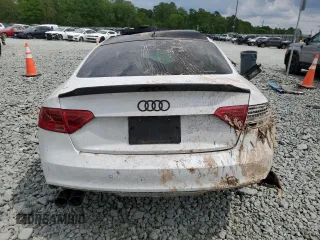 2013 Audi S5 Premium Plus z VIN WAUCGAFR5DA080090, wystawiony jako Copart lot #54159935 z przebiegiem Nie podano mil oraz Szkody całkowita. Historia ofert i sprzedaży dostępna na DreamBid. Obrazek 6.