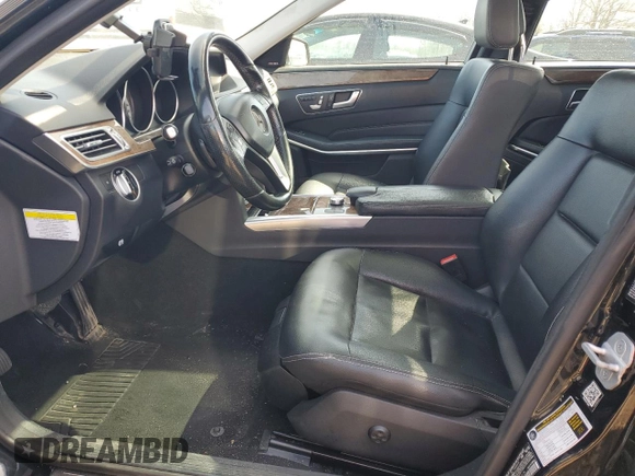 2014 Mercedes-Benz E 350 Luxury with VIN WDDHF8JB3EA910524, listed as a Copart auction lot 50233655 with 209,262 mi miles and Salvage Title. Bid and sale history available at DreamBid. Image 7.