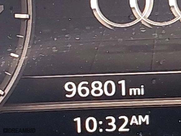 2018 Audi Q5 Premium with VIN WA1ANAFY4J2212232, listed as a IAAI auction lot 41416784 with 96,801 mi miles. Bid and sale history available at carsss.com. Image 15.