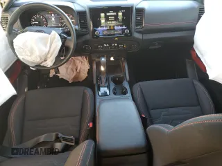 2022 Nissan Frontier Pro-4X z VIN 1N6ED1EK4NN611473, wystawiony jako Copart lot #89142785 z przebiegiem 24 871 mil mil oraz Szkody całkowita. Historia ofert i sprzedaży dostępna na DreamBid. Obrazek 8.