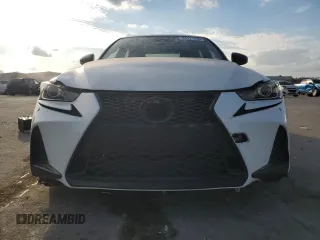 2018 Lexus IS 350 z VIN JTHCZ1D21J5015257, wystawiony jako Copart lot #44171435 z przebiegiem 56 695 mil mil oraz Szkody całkowita. Historia ofert i sprzedaży dostępna na DreamBid. Obrazek 5.