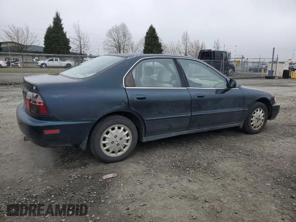 1997 Honda Accord EX with VIN 1HGCD5653VA084237, listed as a Copart auction lot 47299185 with 227,906 mi miles and Salvage Title. Bid and sale history available at DreamBid. Image 3.