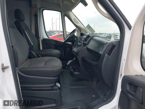 2018 Ram ProMaster Cargo with VIN 3C6TRVCG8JE112828, listed as a IAAI auction lot 41928359 with 184,269 mi miles and . Bid and sale history available at DreamBid. Image 5.